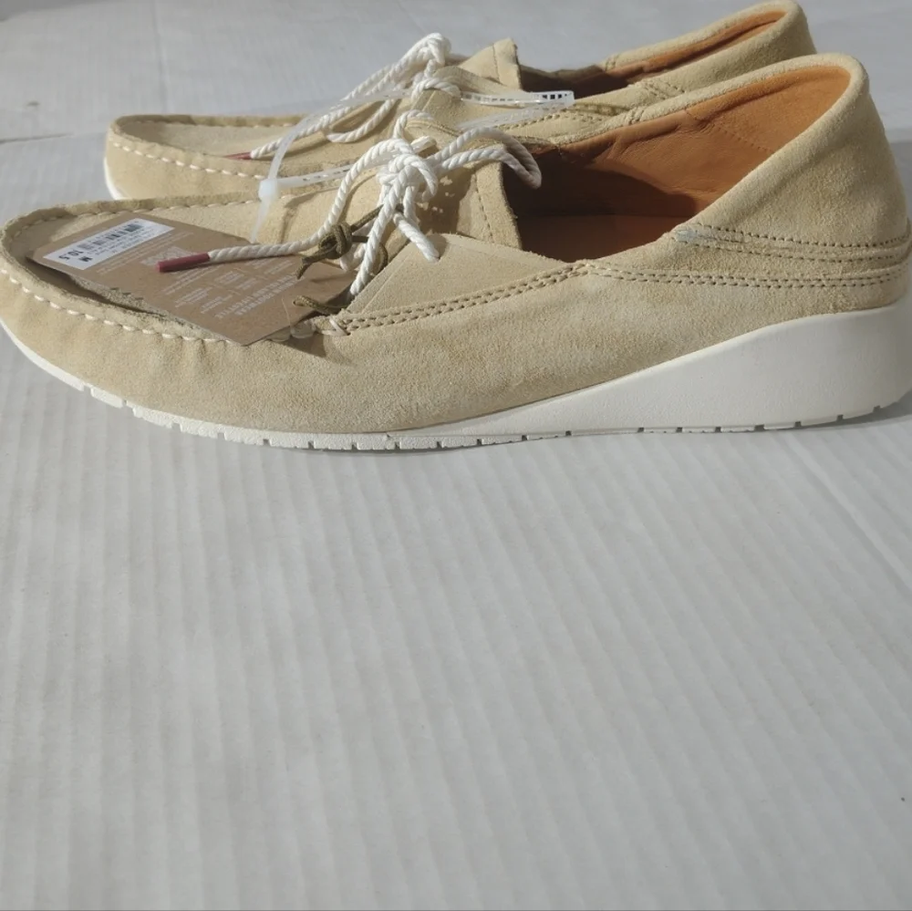 OluKai Ka'a Driver Golden Sand Men's Suede Loafers‎ Size 10.5